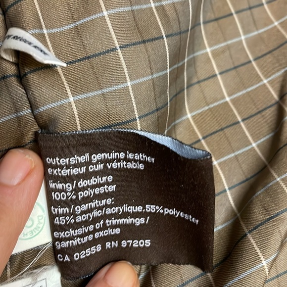 Danier leather jacket - Picture 8 of 9